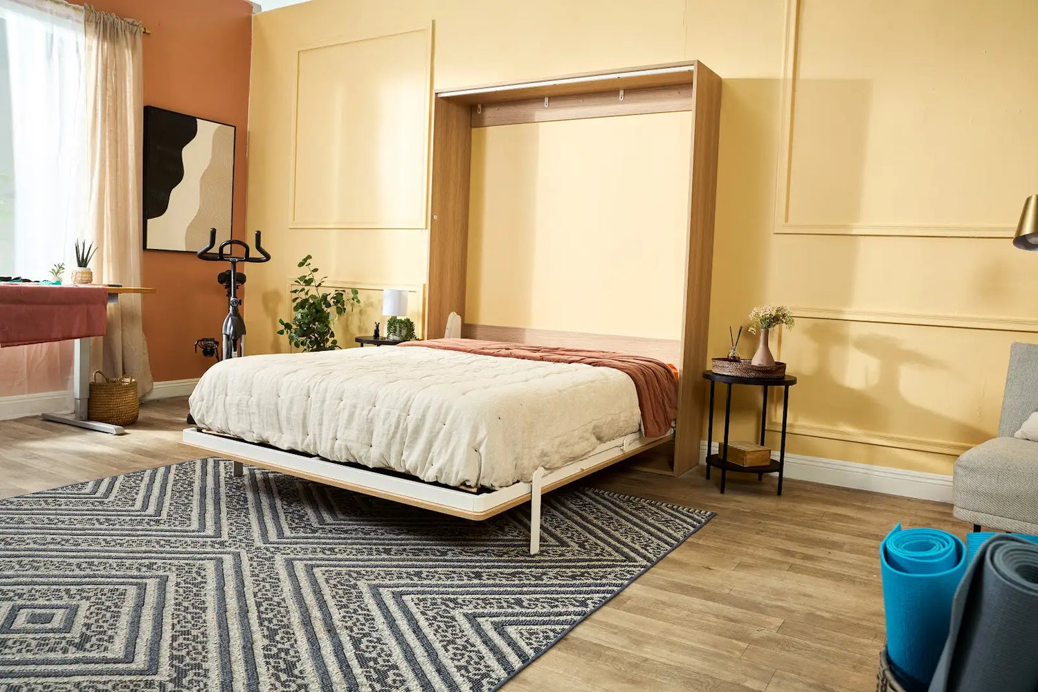 Vertical Murphy Beds: Maximize Floor Space Without Compromising Comfort!